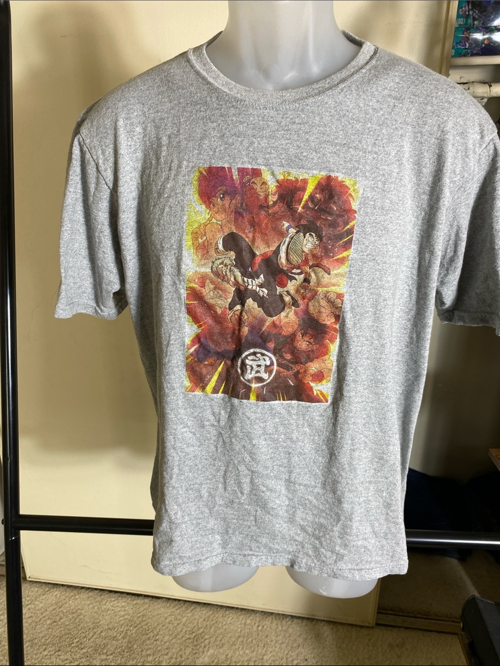 Gray Short-Sleeve Graphic Crewneck T-Shirt with Dragonball Anime Illustration